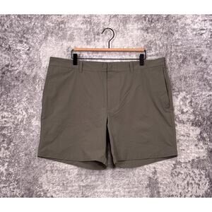 New J Crew 7" Tech Shorts 38 Mens Flat Front